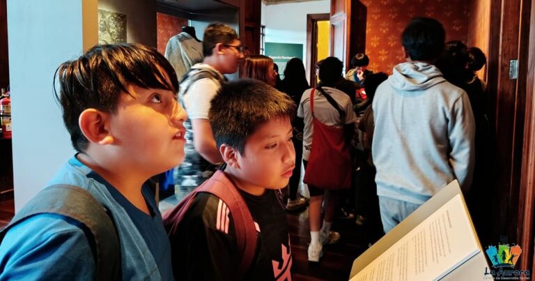 🏛️ Visita Cultural al Museo Municipal Remigio Crespo Toral 🏛️