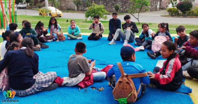 📚🎨 Acompañamiento, control de tareas y recreación en el Centro La Aurora 🤸‍♀️✨